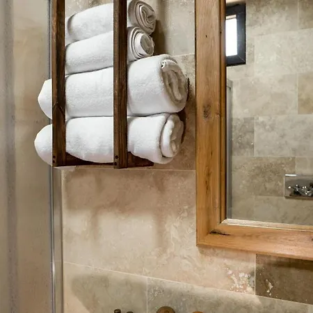 Serene Premium Stone House Hotel 2*