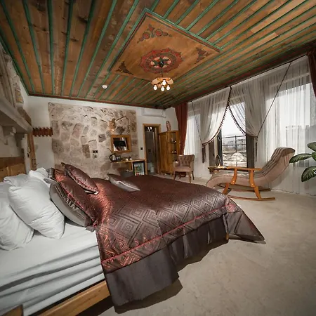 Serene Premium Stone House 2* Nevşehir