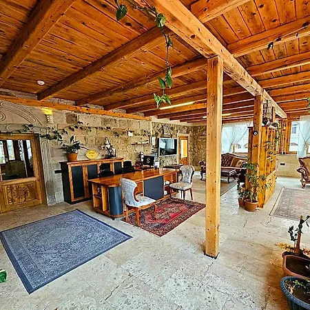 Serene Premium Stone House 2* Невшехир