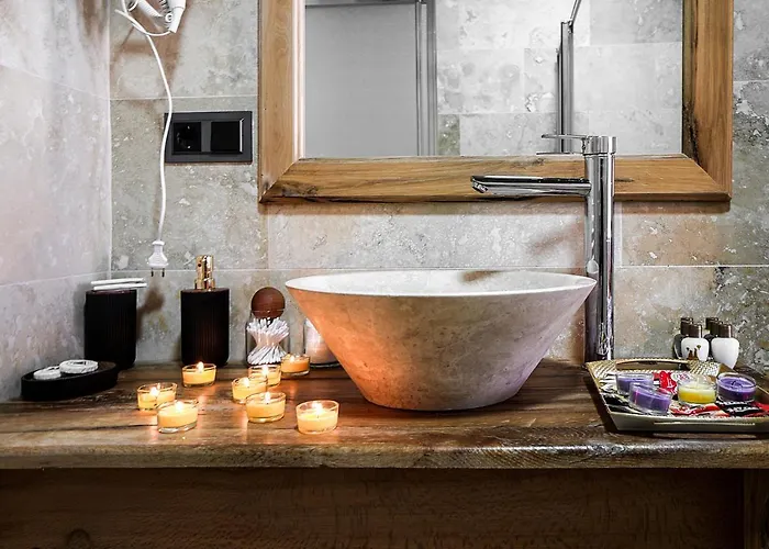 Serene Premium Stone House 2*