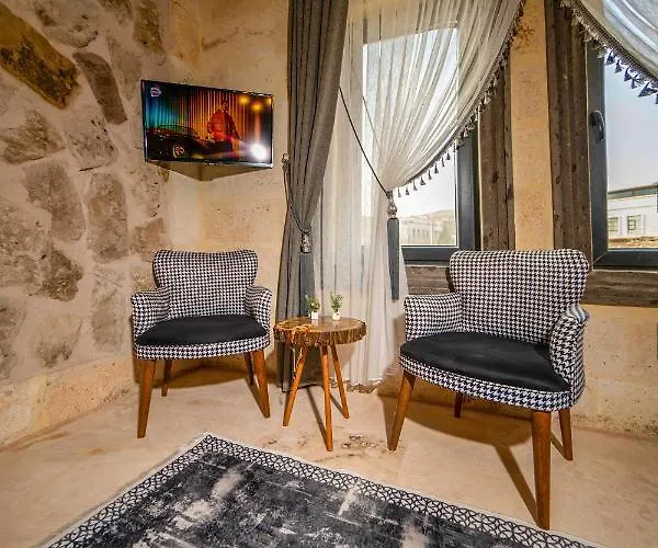 Serene Premium Stone House فندق نفسهير