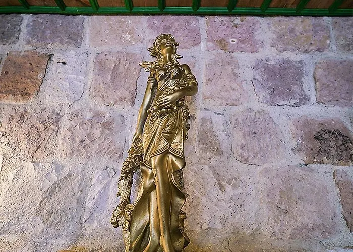 فندق Serene Premium Stone House