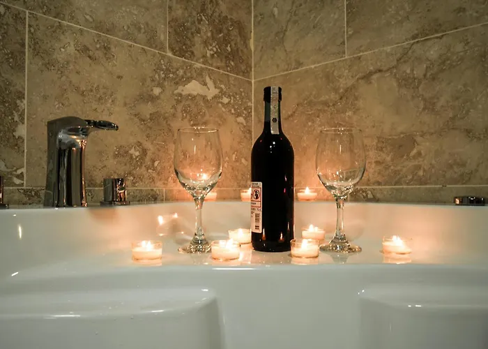 Serene Premium Stone House Hotel